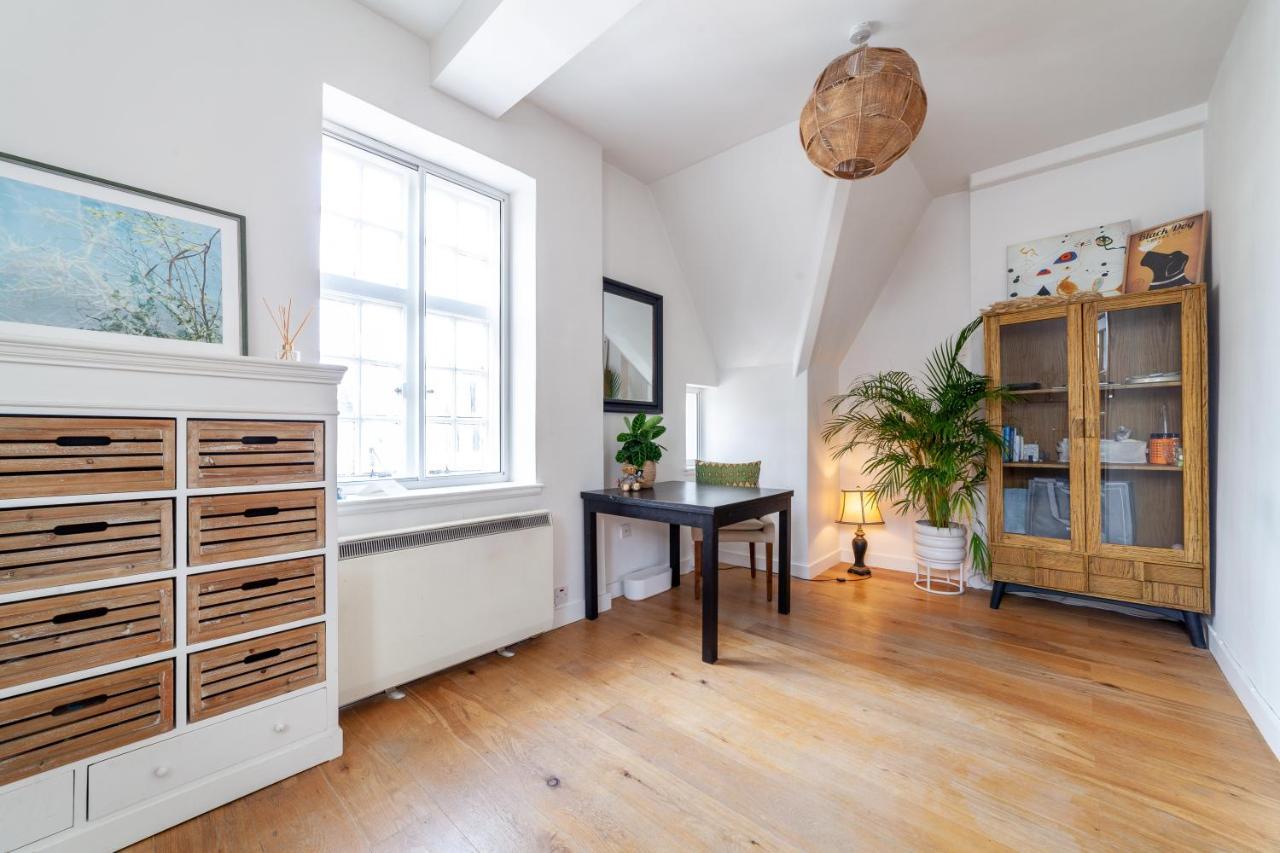 Fantastic Floor 1 Bedroom Loft Flat In Fitzrovia *