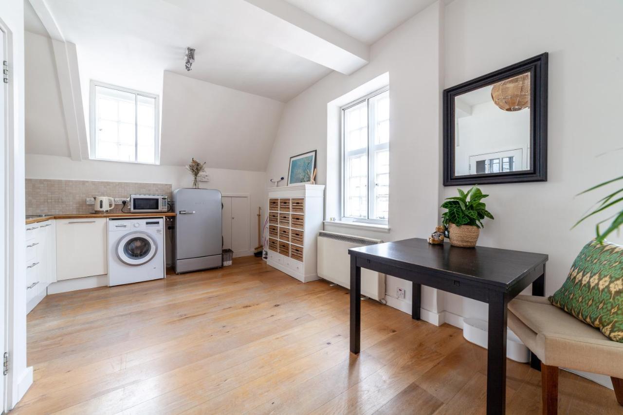 Apartment Fantastic Floor 1 Bedroom Loft Flat In Fitzrovia London
